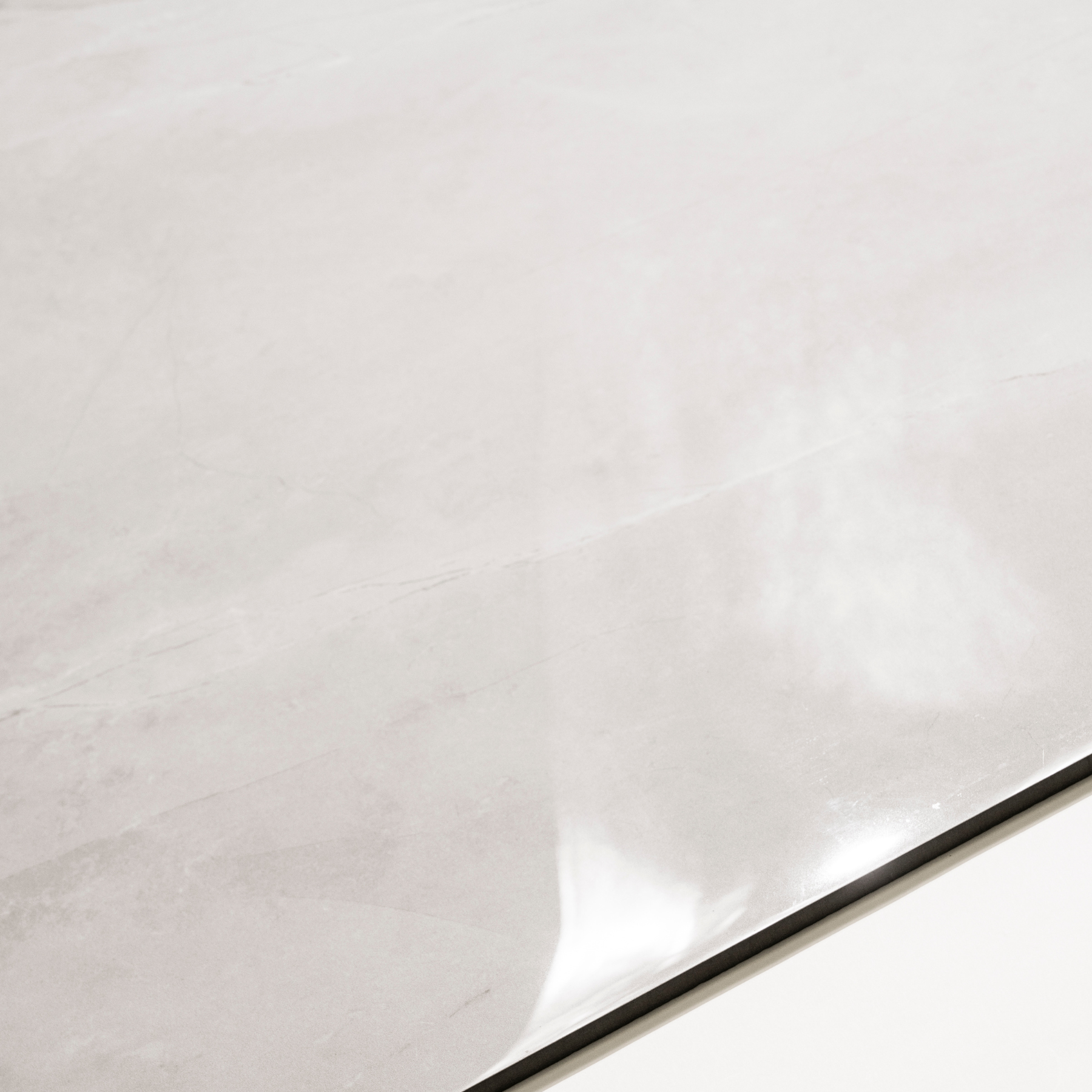 Armani Bianco 80x160cm glossy porcelain tile, 09mm thick with a marble-inspired design. Elegant high-gloss finish, ideal for modern interiors.