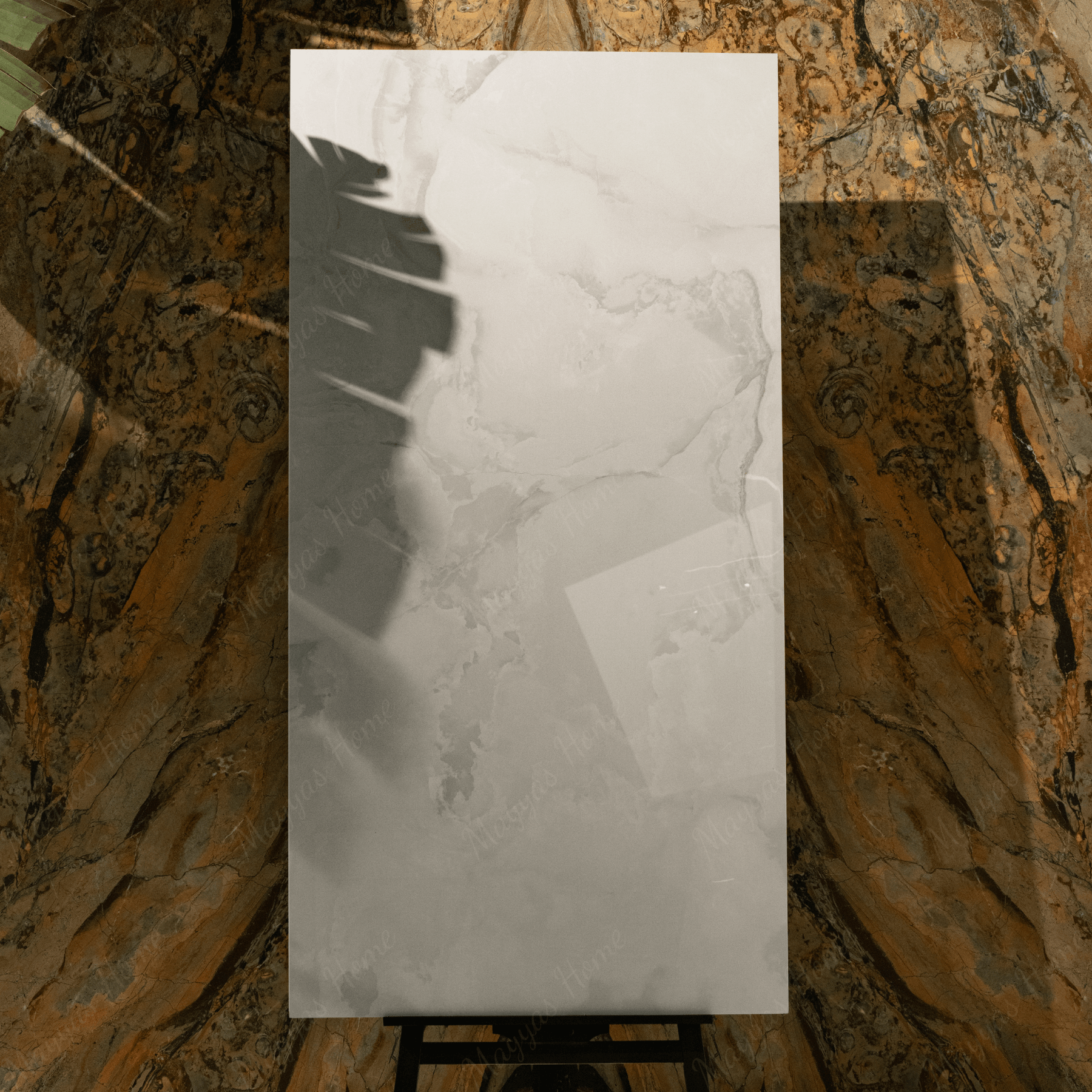 CRSM 128 tiles (80x160cm, 9mm) have a polished finish and offer a sophisticated, modern design. Suitable for both floors and walls, these tiles are perfect for enhancing large indoor spaces with a sleek and elegant touch.