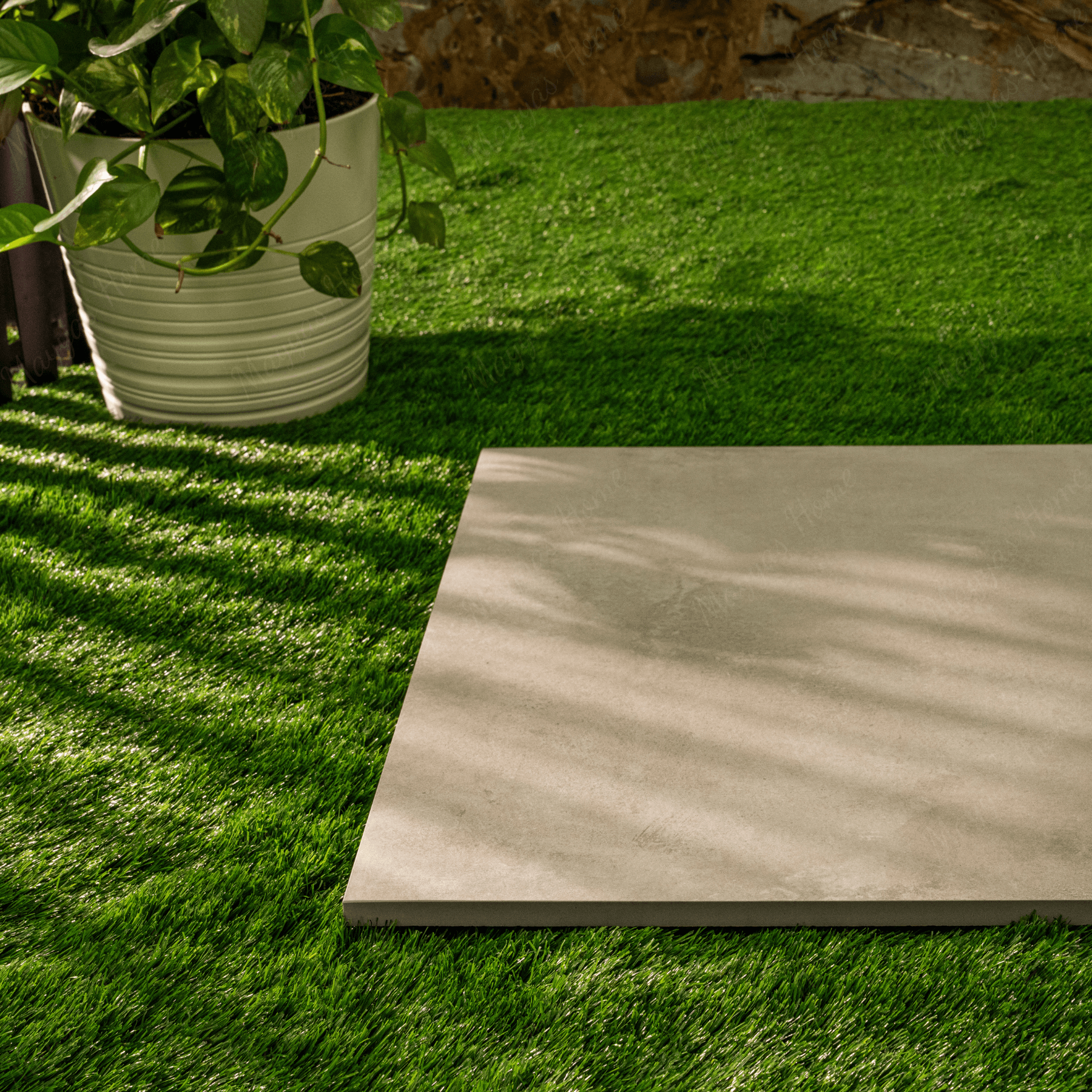 Luna Off White porcelain tile 60x120cm 9mm thickness, off white marble look design, durable porcelain tile for modern floors and walls.